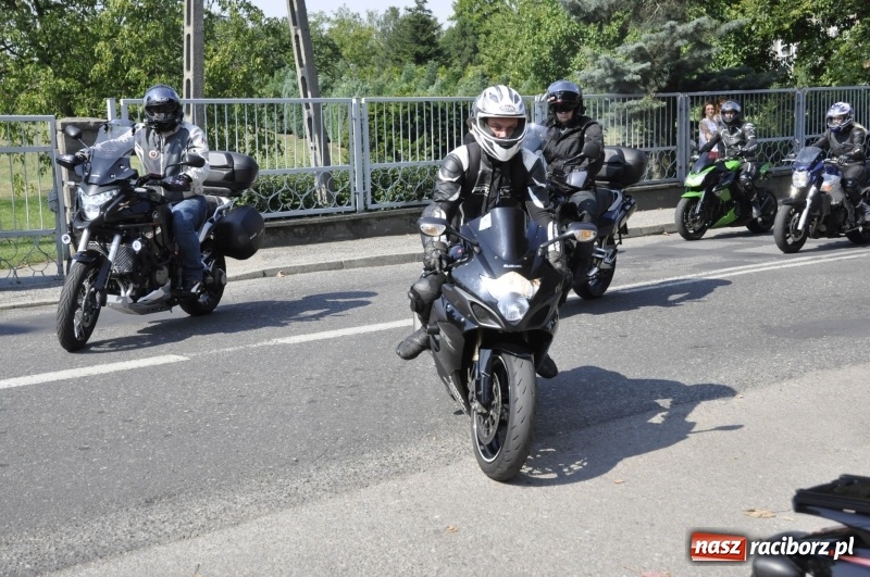 Zdjęcie w galerii na portalu naszraciborz.pl: Odpustowa parada motocyklistów w Pogrzebieniu. Najstarsza taka na Śląsku wiadomości z regionu