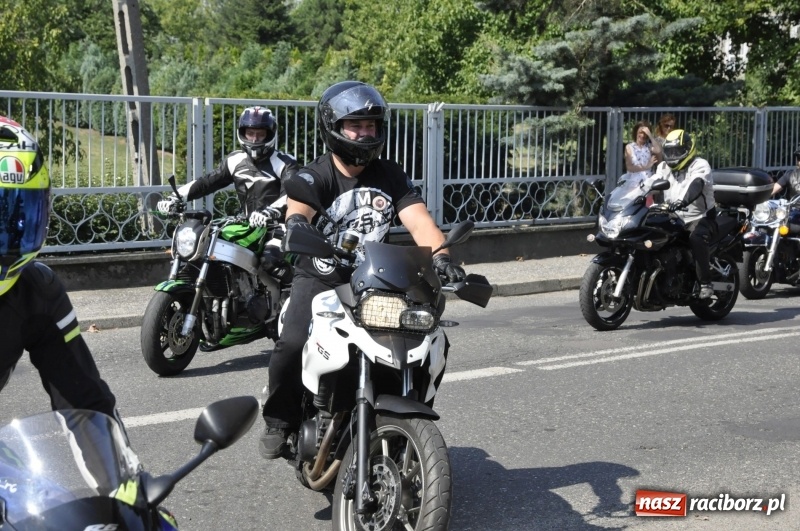 Zdjęcie w galerii na portalu naszraciborz.pl: Odpustowa parada motocyklistów w Pogrzebieniu. Najstarsza taka na Śląsku wiadomości z regionu