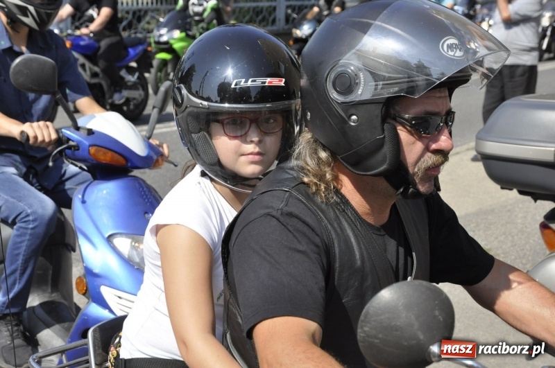 Zdjęcie w galerii na portalu naszraciborz.pl: Odpustowa parada motocyklistów w Pogrzebieniu. Najstarsza taka na Śląsku wiadomości z regionu