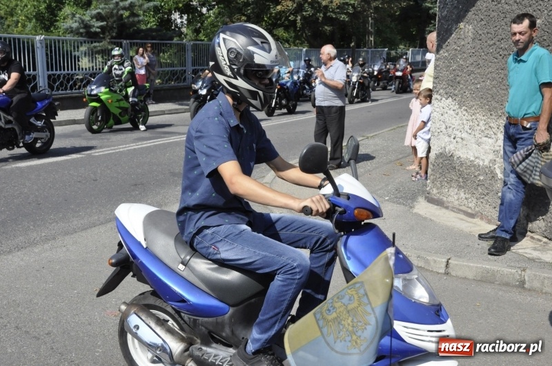 Zdjęcie w galerii na portalu naszraciborz.pl: Odpustowa parada motocyklistów w Pogrzebieniu. Najstarsza taka na Śląsku wiadomości z regionu