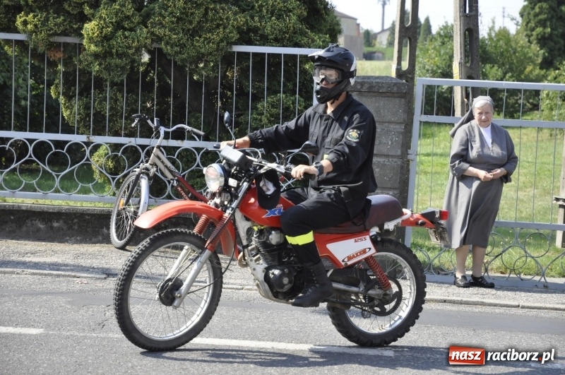Zdjęcie w galerii na portalu naszraciborz.pl: Odpustowa parada motocyklistów w Pogrzebieniu. Najstarsza taka na Śląsku wiadomości z regionu