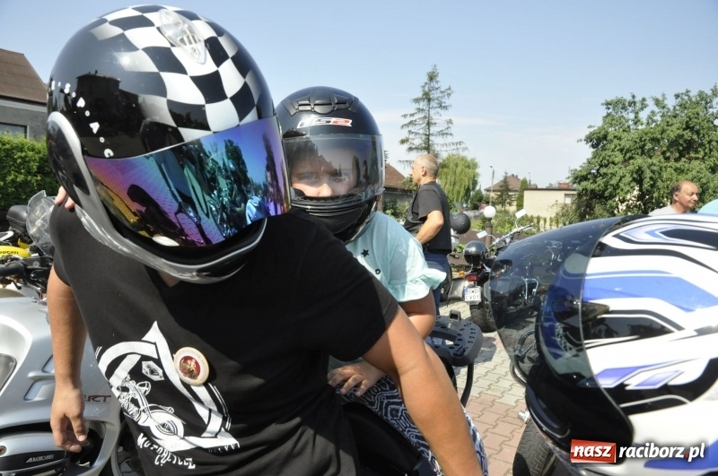 Zdjęcie w galerii na portalu naszraciborz.pl: Odpustowa parada motocyklistów w Pogrzebieniu. Najstarsza taka na Śląsku wiadomości z regionu