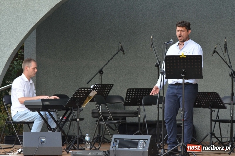 Zdjęcie w galerii na portalu naszraciborz.pl: Ostatni lipcowy koncert letni w parku Roth  wiadomości z regionu
