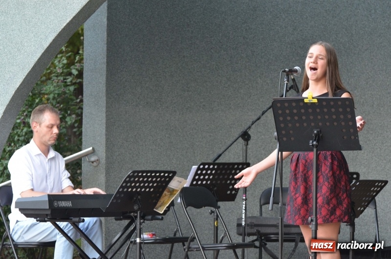 Zdjęcie w galerii na portalu naszraciborz.pl: Ostatni lipcowy koncert letni w parku Roth  wiadomości z regionu