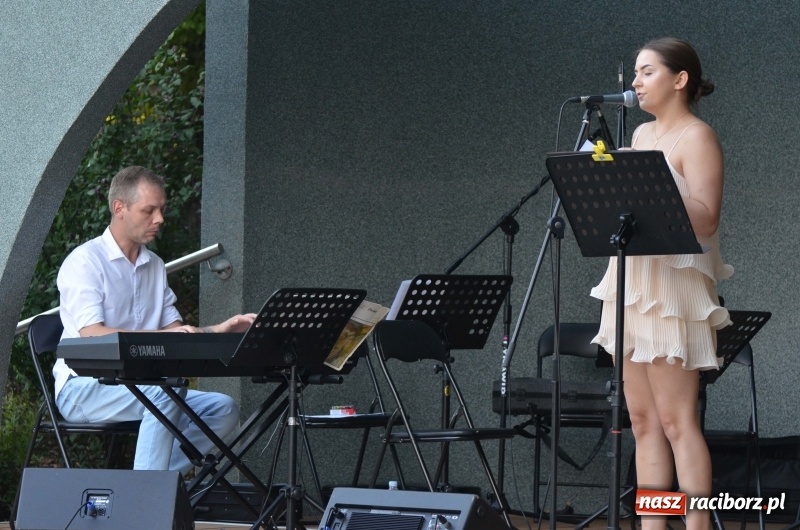 Zdjęcie w galerii na portalu naszraciborz.pl: Ostatni lipcowy koncert letni w parku Roth  wiadomości z regionu