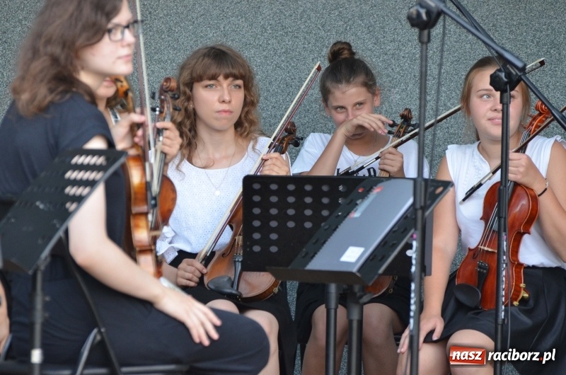 Zdjęcie w galerii na portalu naszraciborz.pl: Ostatni lipcowy koncert letni w parku Roth  wiadomości z regionu
