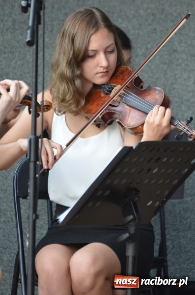 Zdjęcie w galerii na portalu naszraciborz.pl: Ostatni lipcowy koncert letni w parku Roth  wiadomości z regionu