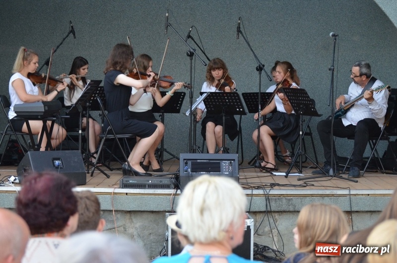 Zdjęcie w galerii na portalu naszraciborz.pl: Ostatni lipcowy koncert letni w parku Roth  wiadomości z regionu