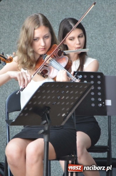 Zdjęcie w galerii na portalu naszraciborz.pl: Ostatni lipcowy koncert letni w parku Roth  wiadomości z regionu