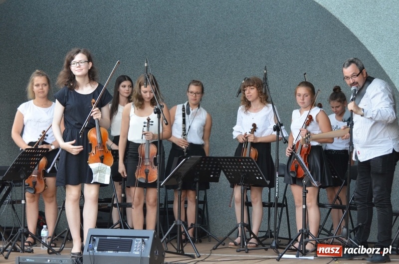 Zdjęcie w galerii na portalu naszraciborz.pl: Ostatni lipcowy koncert letni w parku Roth  wiadomości z regionu