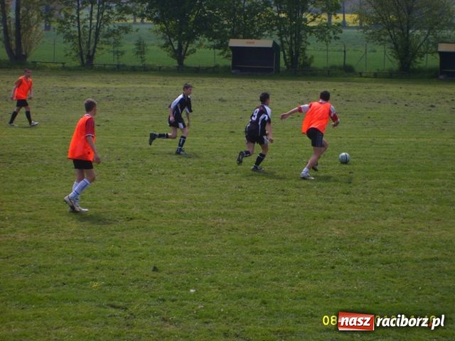 Zdjęcie w galerii na portalu naszraciborz.pl: Ministranci z Dzierżysławia na podium wiadomości z regionu