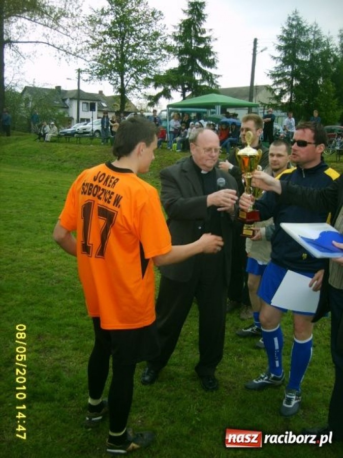 Zdjęcie w galerii na portalu naszraciborz.pl: Ministranci z Dzierżysławia na podium wiadomości z regionu