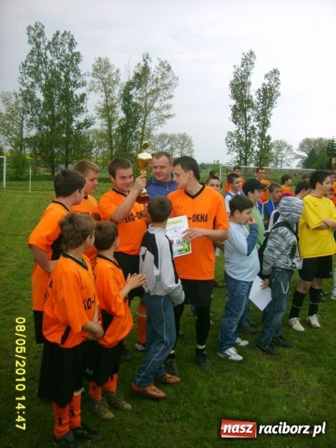 Zdjęcie w galerii na portalu naszraciborz.pl: Ministranci z Dzierżysławia na podium wiadomości z regionu