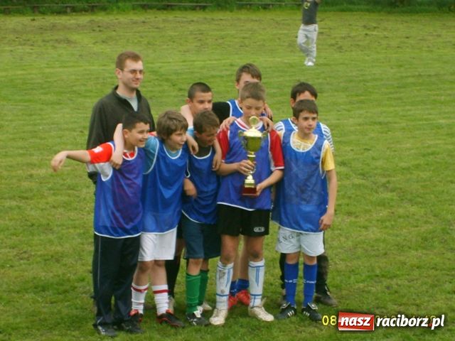 Zdjęcie w galerii na portalu naszraciborz.pl: Ministranci z Dzierżysławia na podium wiadomości z regionu