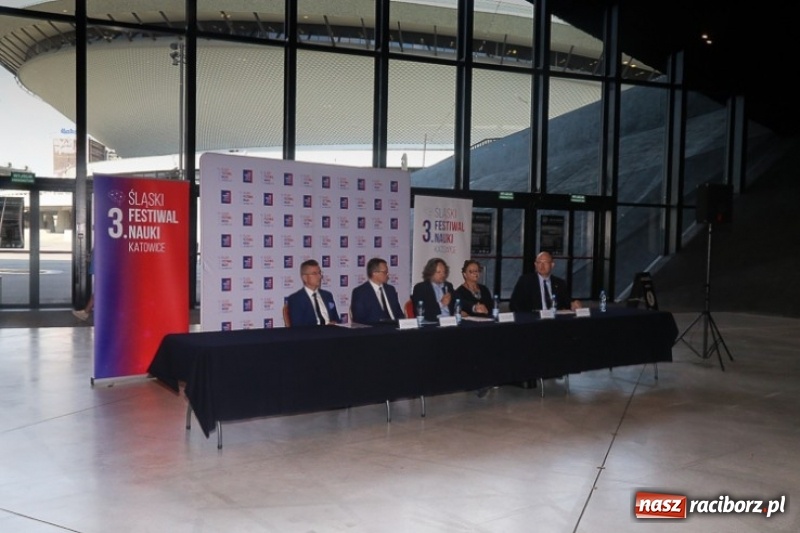 Zdjęcie w galerii na portalu naszraciborz.pl: Energia hasłem trzeciej edycji Śląskiego Festiwalu Nauki wiadomości z regionu