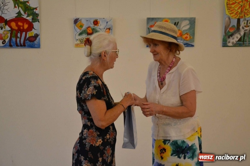 Zdjęcie w galerii na portalu naszraciborz.pl: Barwy i kształty dzieciństwa oraz Taki pejzaż – wernisaż wystawy na Zamku Piastowskim  wiadomości z regionu