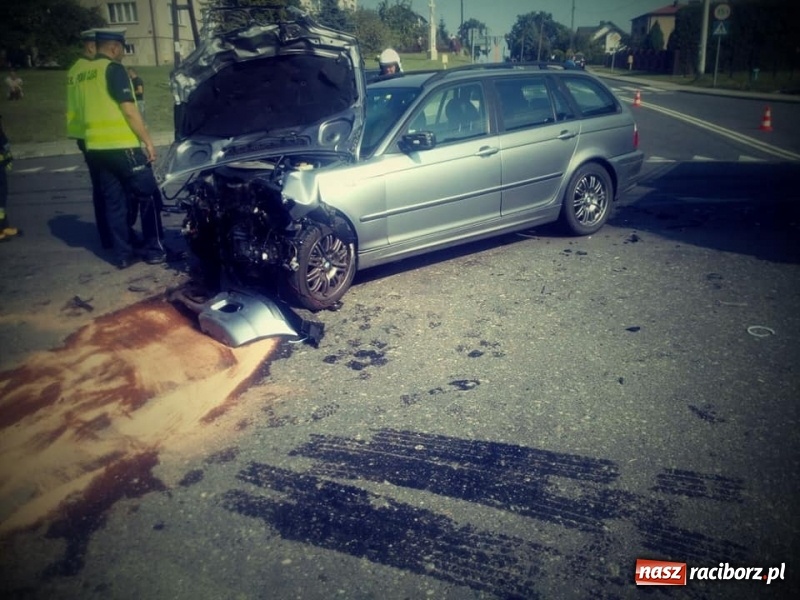 Zdjęcie w galerii na portalu naszraciborz.pl: To cud, że ludzie z BMW wyszli z tego cało  wiadomości z regionu
