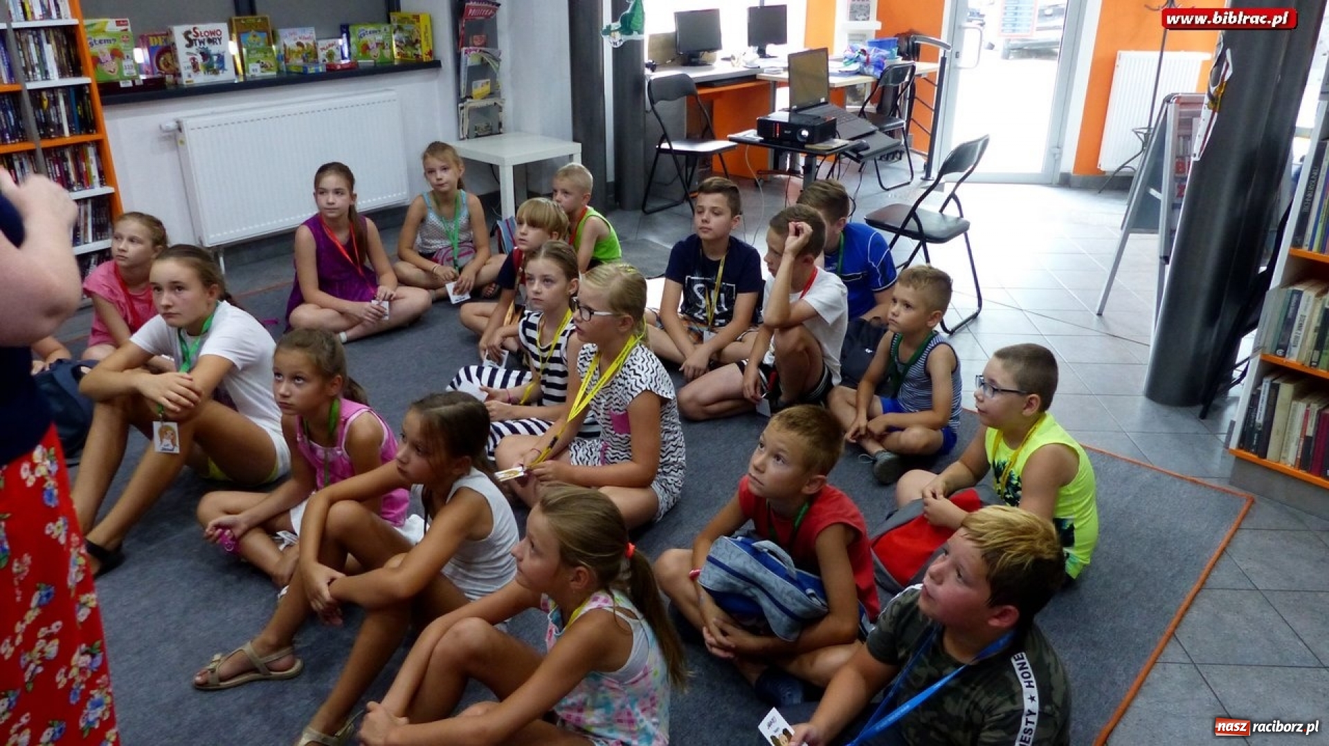 Zdjęcie w galerii na portalu naszraciborz.pl: Sieciaki na wakacjach w raciborskiej bibliotece wiadomości z regionu