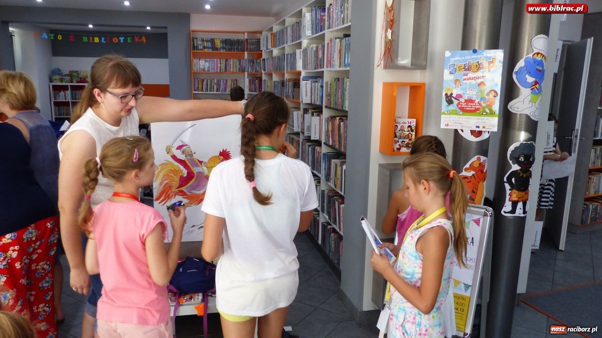 Zdjęcie w galerii na portalu naszraciborz.pl: Sieciaki na wakacjach w raciborskiej bibliotece wiadomości z regionu