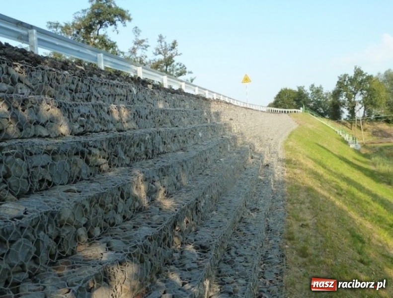 Zdjęcie w galerii na portalu naszraciborz.pl: Zakończyła się budowa nowego wiaduktu w Nędzy wiadomości z regionu