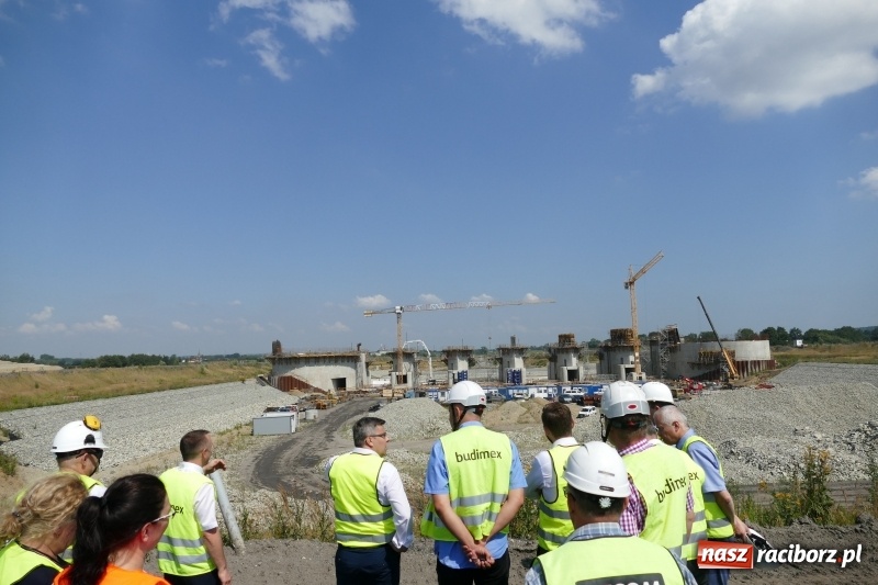Zdjęcie w galerii na portalu naszraciborz.pl: Na placu budowy zbiornika Racibórz FOTO  wiadomości z regionu