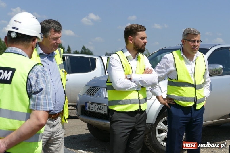 Zdjęcie w galerii na portalu naszraciborz.pl: Na placu budowy zbiornika Racibórz FOTO  wiadomości z regionu