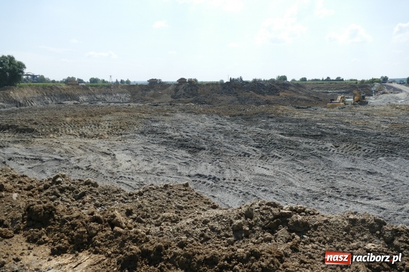Zdjęcie w galerii na portalu naszraciborz.pl: Na placu budowy zbiornika Racibórz FOTO  wiadomości z regionu