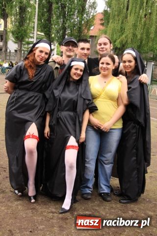 Zdjęcie w galerii na portalu naszraciborz.pl: Juwenalia - rządy Bachusa i... Chmielusa wiadomości z regionu