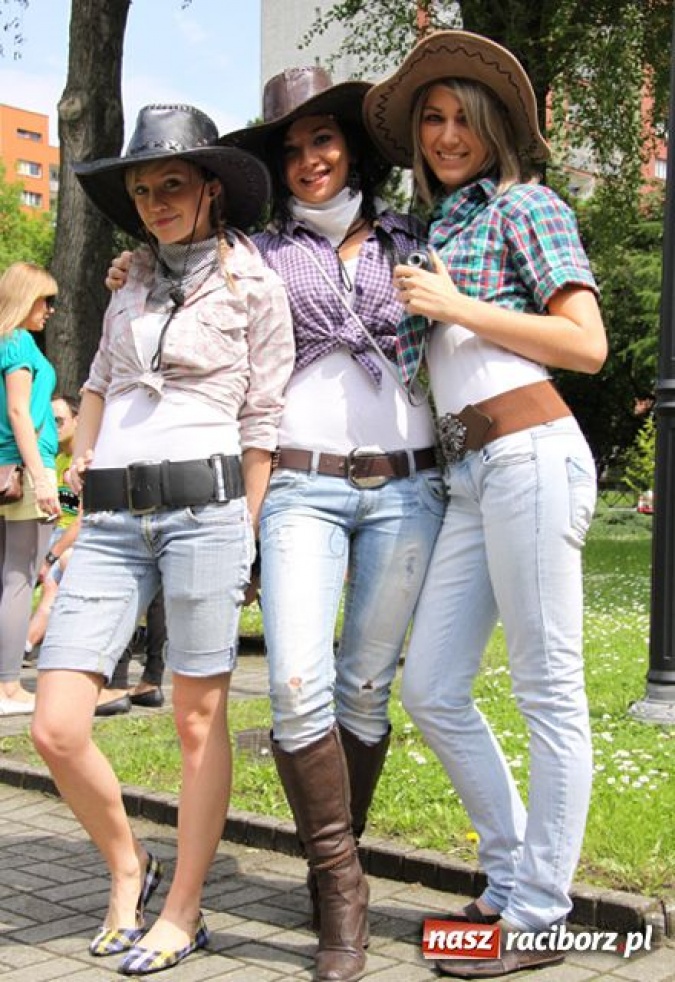 Zdjęcie w galerii na portalu naszraciborz.pl: Juwenalia - rządy Bachusa i... Chmielusa wiadomości z regionu