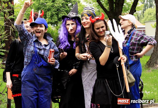 Zdjęcie w galerii na portalu naszraciborz.pl: Juwenalia - rządy Bachusa i... Chmielusa wiadomości z regionu