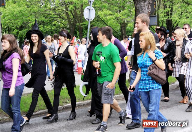 Zdjęcie w galerii na portalu naszraciborz.pl: Juwenalia - rządy Bachusa i... Chmielusa wiadomości z regionu