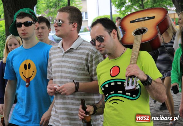 Zdjęcie w galerii na portalu naszraciborz.pl: Juwenalia - rządy Bachusa i... Chmielusa wiadomości z regionu