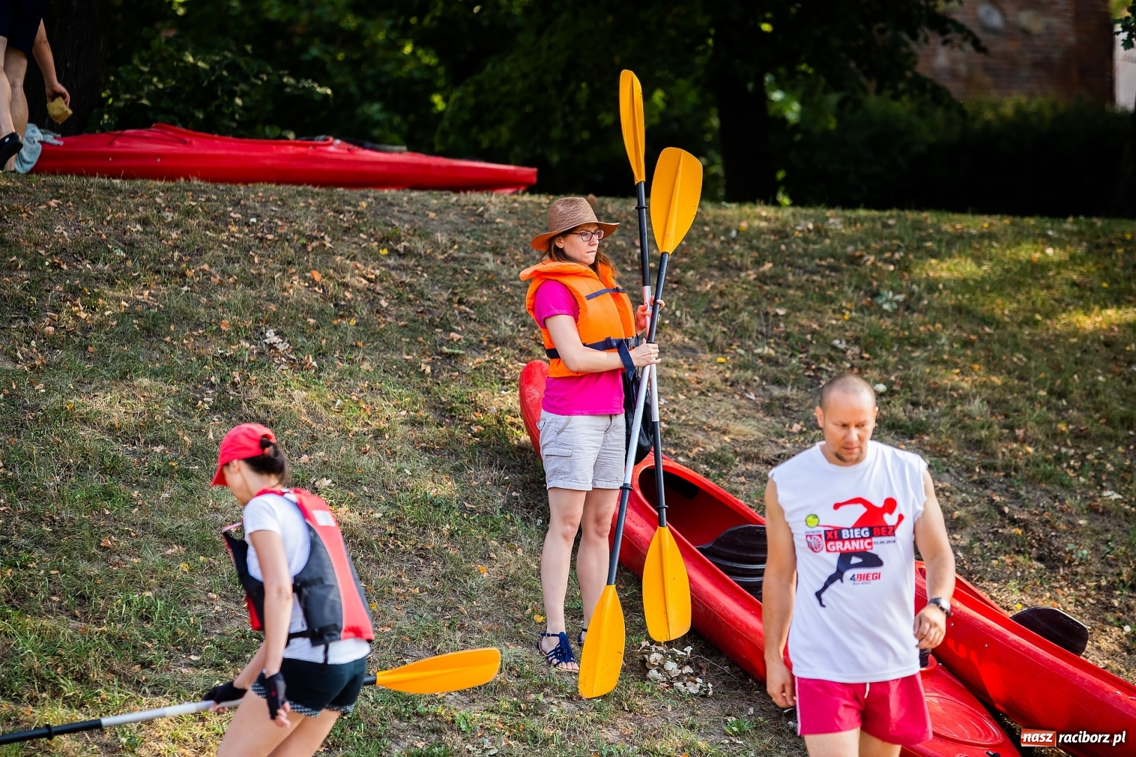 Zdjęcie w galerii na portalu naszraciborz.pl: Z nurtem Odry i w górę Ulgi, czyli spływ kajakowy Pętlą Diabeusza wiadomości z regionu