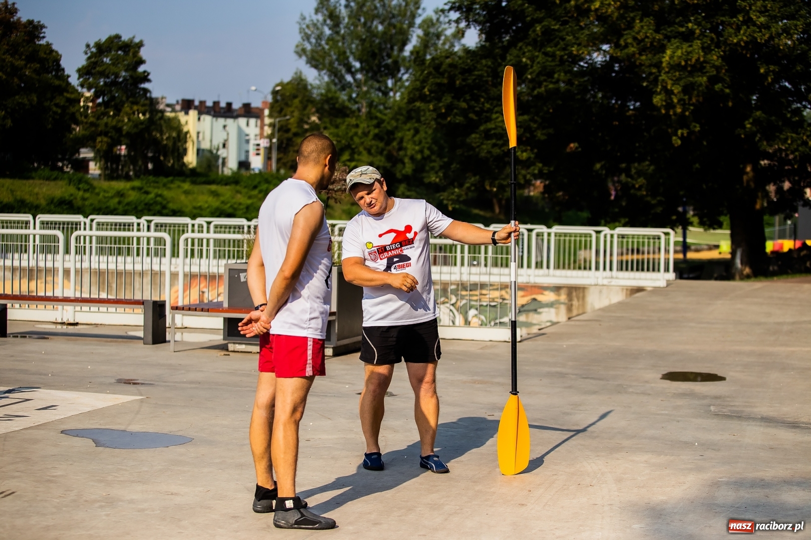 Zdjęcie w galerii na portalu naszraciborz.pl: Z nurtem Odry i w górę Ulgi, czyli spływ kajakowy Pętlą Diabeusza wiadomości z regionu