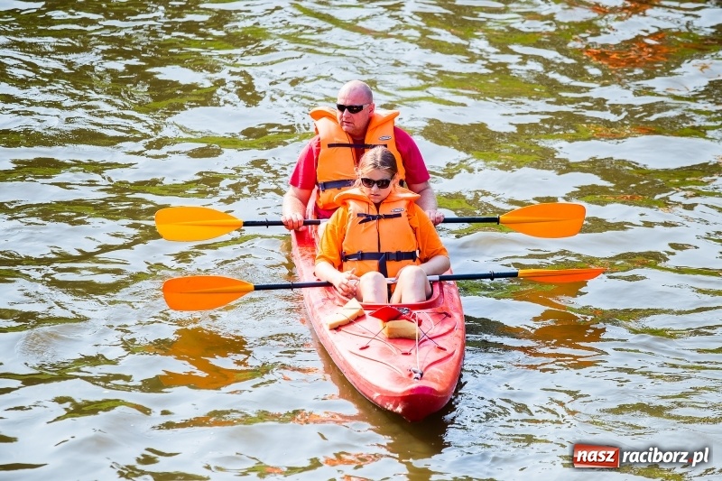 Zdjęcie w galerii na portalu naszraciborz.pl: Z nurtem Odry i w górę Ulgi, czyli spływ kajakowy Pętlą Diabeusza wiadomości z regionu