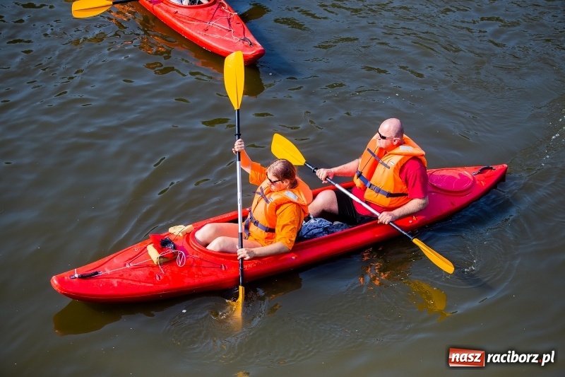 Zdjęcie w galerii na portalu naszraciborz.pl: Z nurtem Odry i w górę Ulgi, czyli spływ kajakowy Pętlą Diabeusza wiadomości z regionu