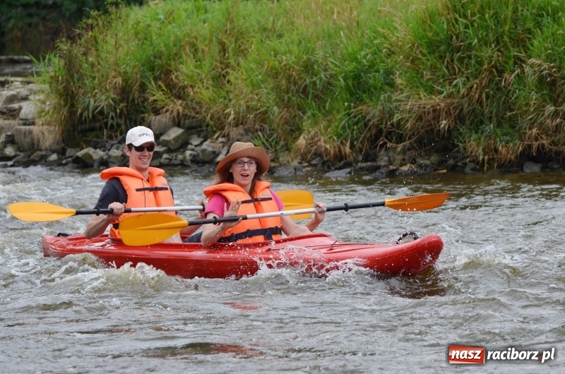 Zdjęcie w galerii na portalu naszraciborz.pl: Z nurtem Odry i w górę Ulgi, czyli spływ kajakowy Pętlą Diabeusza wiadomości z regionu