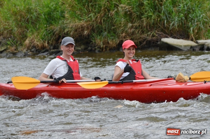 Zdjęcie w galerii na portalu naszraciborz.pl: Z nurtem Odry i w górę Ulgi, czyli spływ kajakowy Pętlą Diabeusza wiadomości z regionu