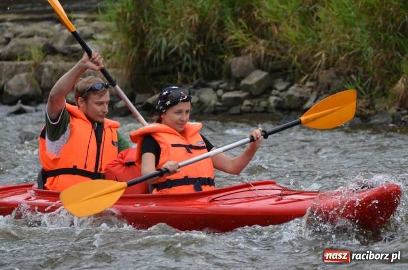 Zdjęcie w galerii na portalu naszraciborz.pl: Z nurtem Odry i w górę Ulgi, czyli spływ kajakowy Pętlą Diabeusza wiadomości z regionu