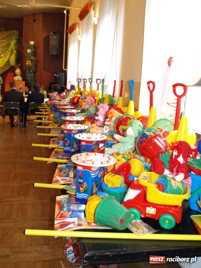 Zdjęcie w galerii na portalu naszraciborz.pl: Międzynarodowy Przegląd Teatrzyków wiadomości z regionu