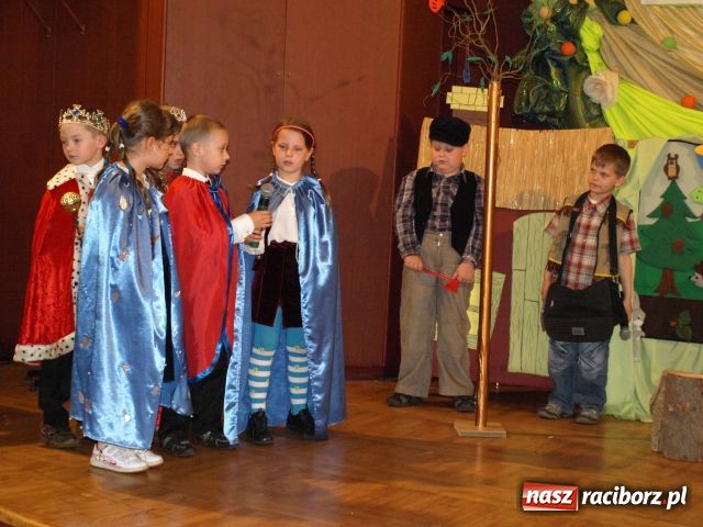 Zdjęcie w galerii na portalu naszraciborz.pl: Międzynarodowy Przegląd Teatrzyków wiadomości z regionu