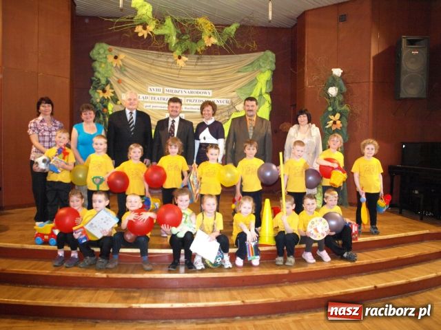 Zdjęcie w galerii na portalu naszraciborz.pl: Międzynarodowy Przegląd Teatrzyków wiadomości z regionu