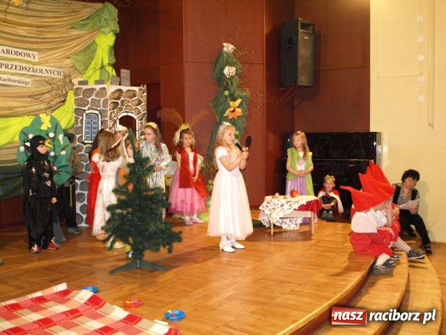 Zdjęcie w galerii na portalu naszraciborz.pl: Międzynarodowy Przegląd Teatrzyków wiadomości z regionu