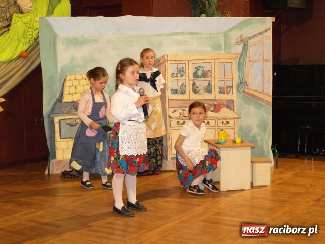 Zdjęcie w galerii na portalu naszraciborz.pl: Międzynarodowy Przegląd Teatrzyków wiadomości z regionu