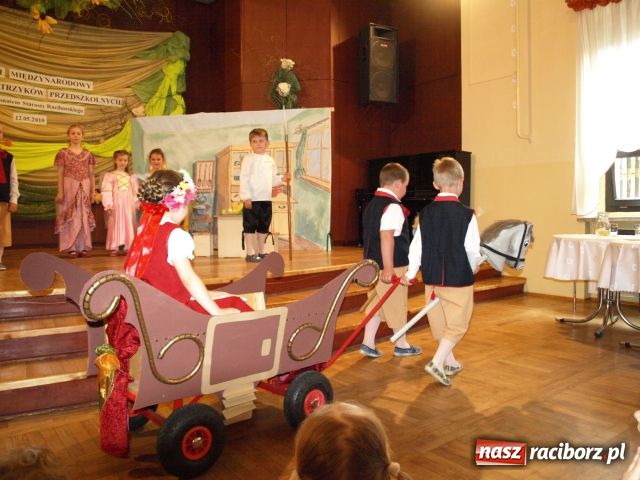 Zdjęcie w galerii na portalu naszraciborz.pl: Międzynarodowy Przegląd Teatrzyków wiadomości z regionu