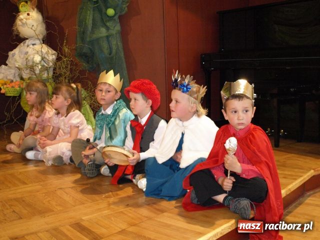 Zdjęcie w galerii na portalu naszraciborz.pl: Międzynarodowy Przegląd Teatrzyków wiadomości z regionu