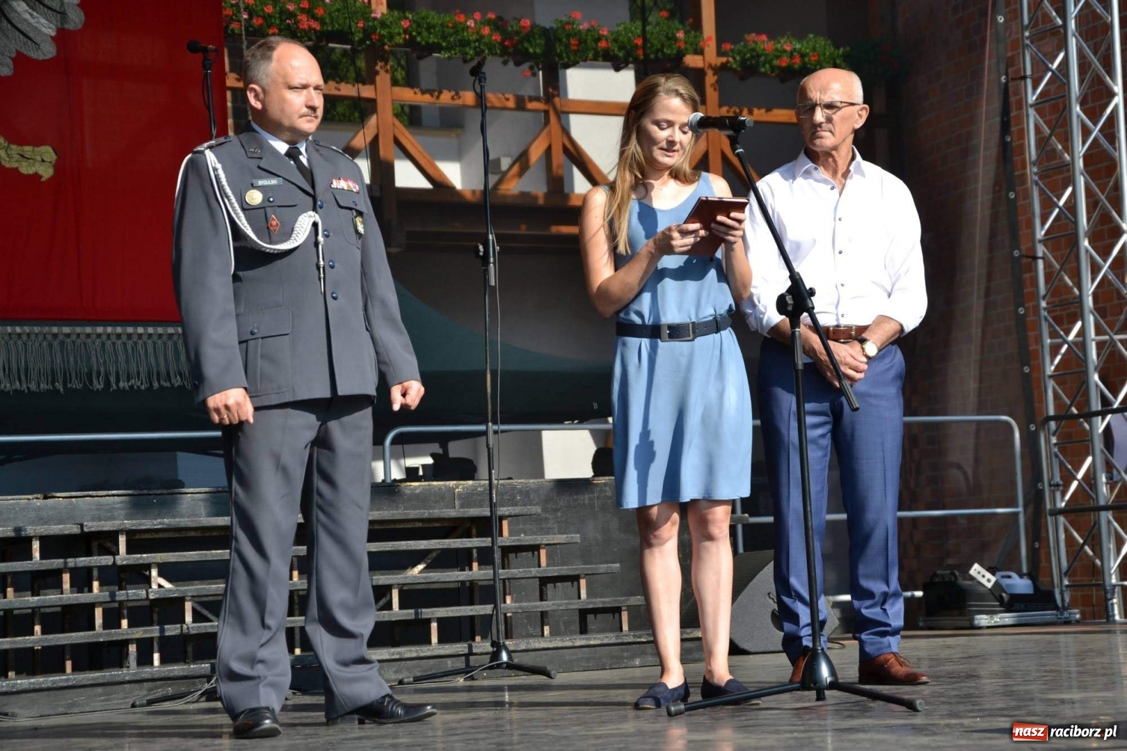 Zdjęcie w galerii na portalu naszraciborz.pl: Reprezentacyjny Zespół Artystyczny Wojska Polskiego wystąpił na Zamku Piastowskim wiadomości z regionu