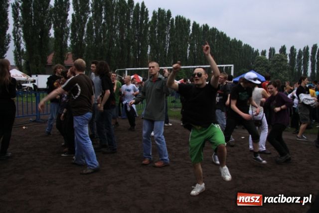 Zdjęcie w galerii na portalu naszraciborz.pl: Studenci bawili się na rockowo wiadomości z regionu