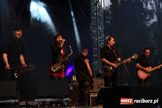 Zdjęcie w galerii na portalu naszraciborz.pl: Studenci bawili się na rockowo wiadomości z regionu