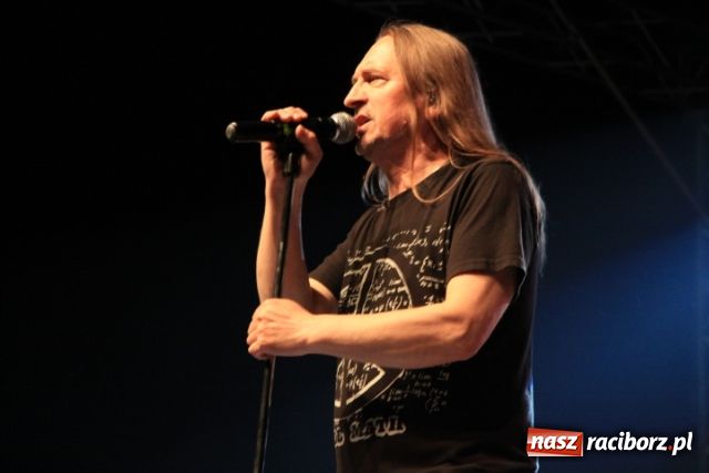 Zdjęcie w galerii na portalu naszraciborz.pl: Studenci bawili się na rockowo wiadomości z regionu